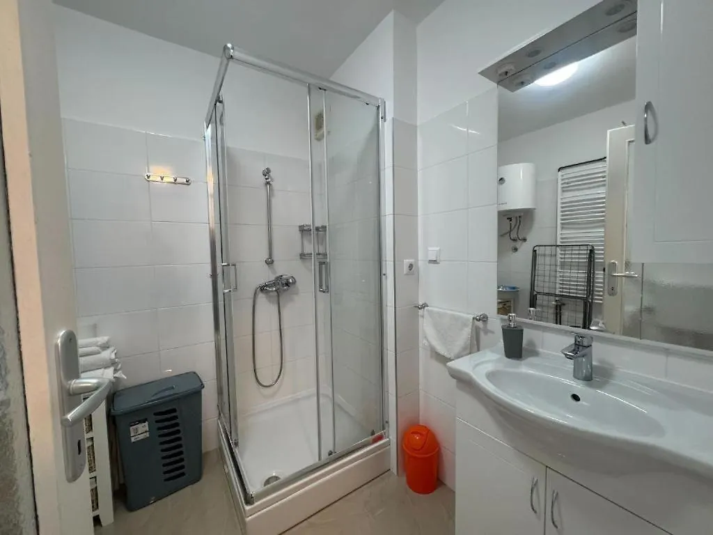 Apartment Nora Dramalj 0*,  Croatia